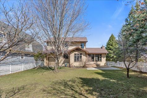 16931 E Lake Drive Lakeville MN 55044