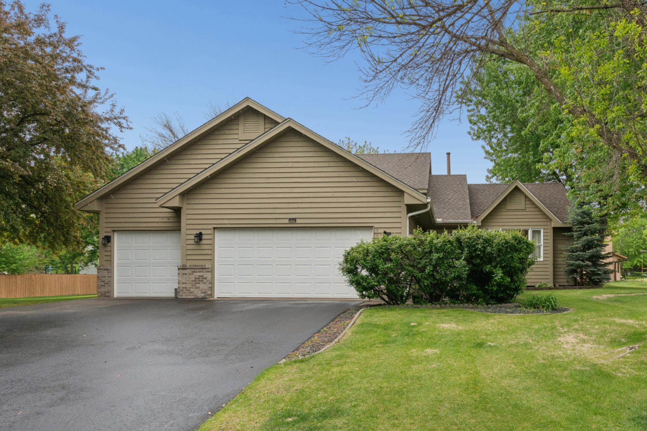 9249 Ashley Terrace Brooklyn Park MN 55443