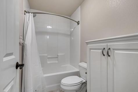 1612 Blackberry Circle Sartell MN 56377