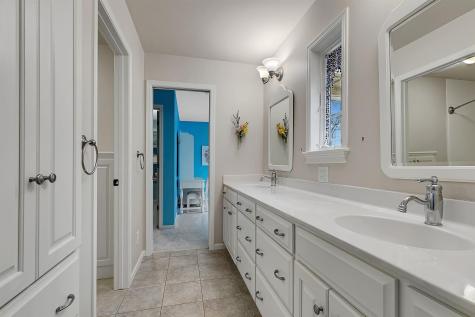 1612 Blackberry Circle Sartell MN 56377
