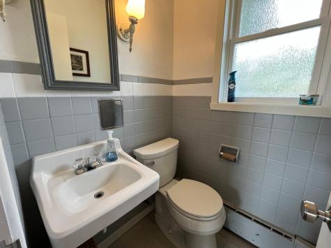 61 15th Avenue N Fargo ND 58102