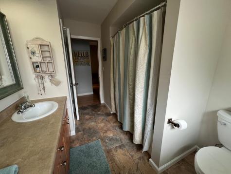 61 15th Avenue N Fargo ND 58102