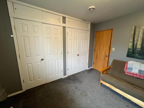 61 15th Avenue N Fargo ND 58102