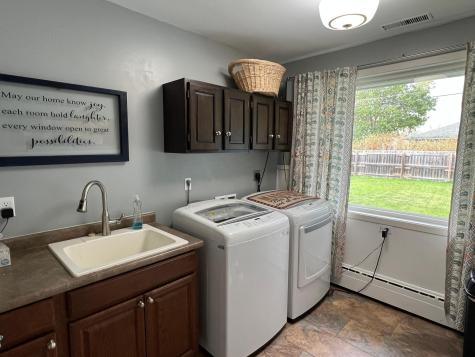 61 15th Avenue N Fargo ND 58102