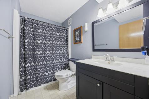 2126 59th Avenue S Fargo ND 58104