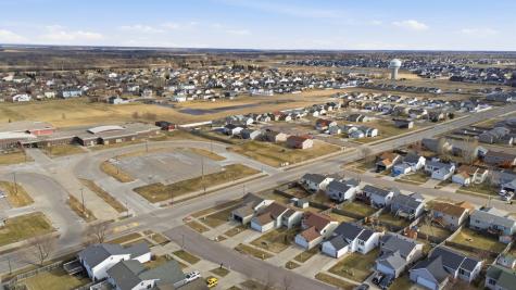 2126 59th Avenue S Fargo ND 58104