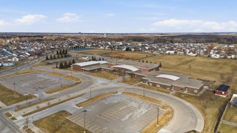 2126 59th Avenue S Fargo ND 58104