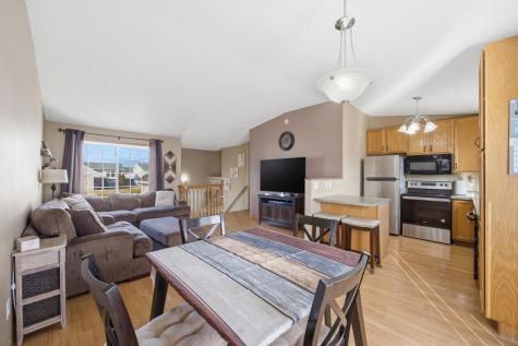 2126 59th Avenue S Fargo ND 58104