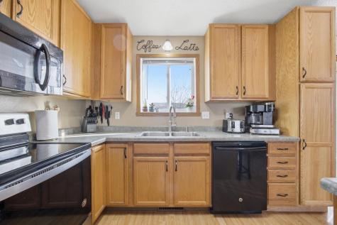 2126 59th Avenue S Fargo ND 58104