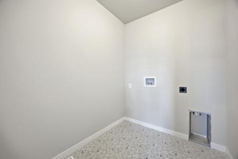 6713 Samuel Drive Horace ND 58047