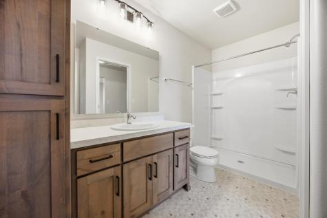 6713 Samuel Drive Horace ND 58047