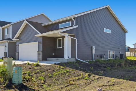 6713 Samuel Drive Horace ND 58047