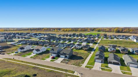 6713 Samuel Drive Horace ND 58047