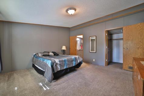 801 E Lake Street Osakis MN 56360