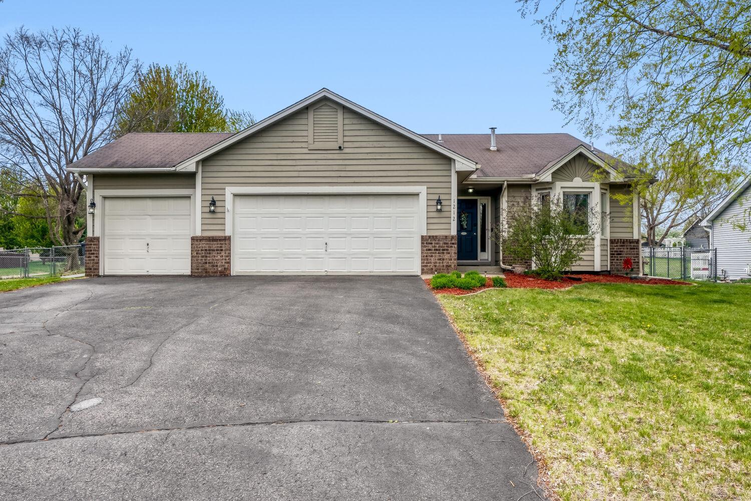 1212 142nd Lane NW Andover MN 55304
