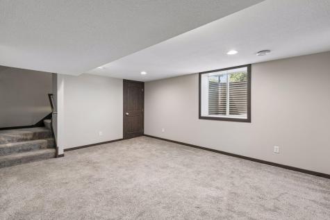 967 Sibley Street S Shakopee MN 55379