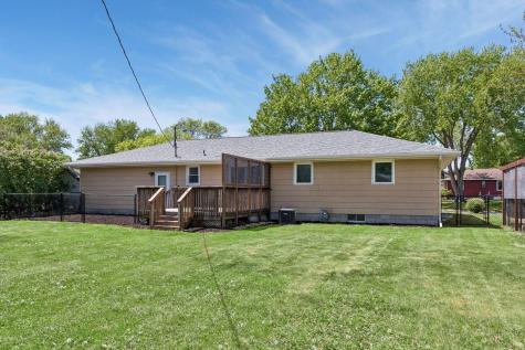 967 Sibley Street S Shakopee MN 55379