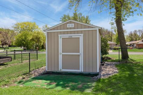 967 Sibley Street S Shakopee MN 55379