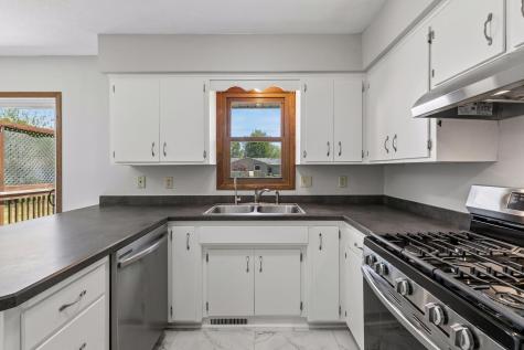 967 Sibley Street S Shakopee MN 55379