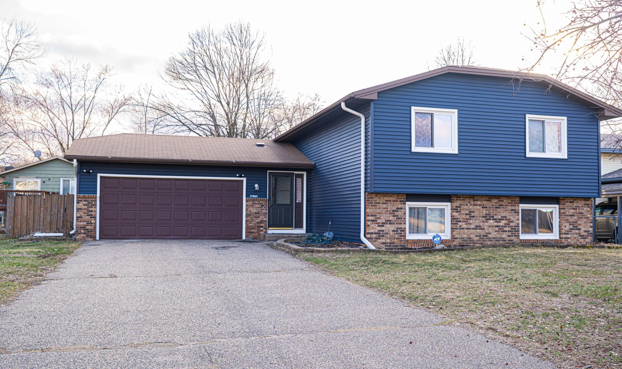 8431 Adair Avenue N Brooklyn Park MN 55443