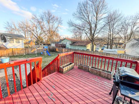 8431 Adair Avenue N Brooklyn Park MN 55443