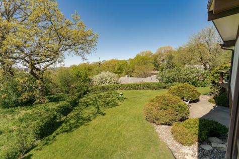 1607 Wilshire Court NE Rochester MN 55906