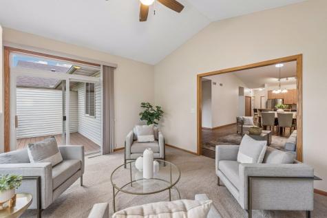 464 Meadow Lane Norwood Young America MN 55397