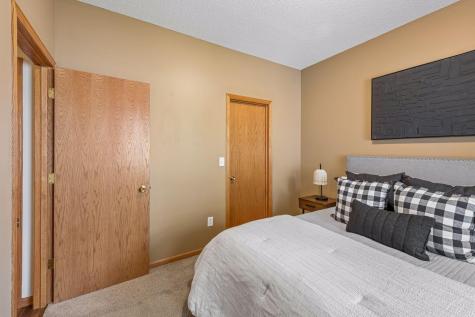 464 Meadow Lane Norwood Young America MN 55397