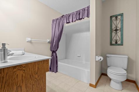 1286 Limestone Drive S Shakopee MN 55379
