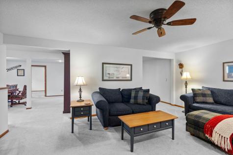 1286 Limestone Drive S Shakopee MN 55379