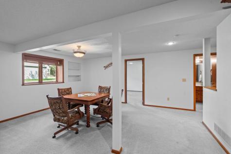 1286 Limestone Drive S Shakopee MN 55379