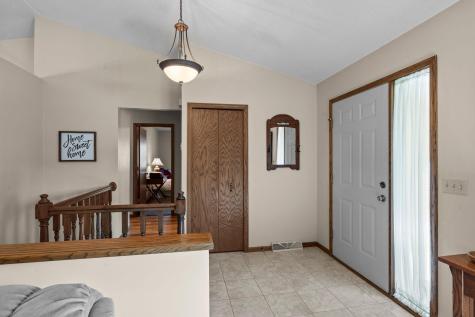 1286 Limestone Drive S Shakopee MN 55379
