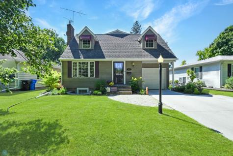 1517 6th Street S Fargo ND 58103