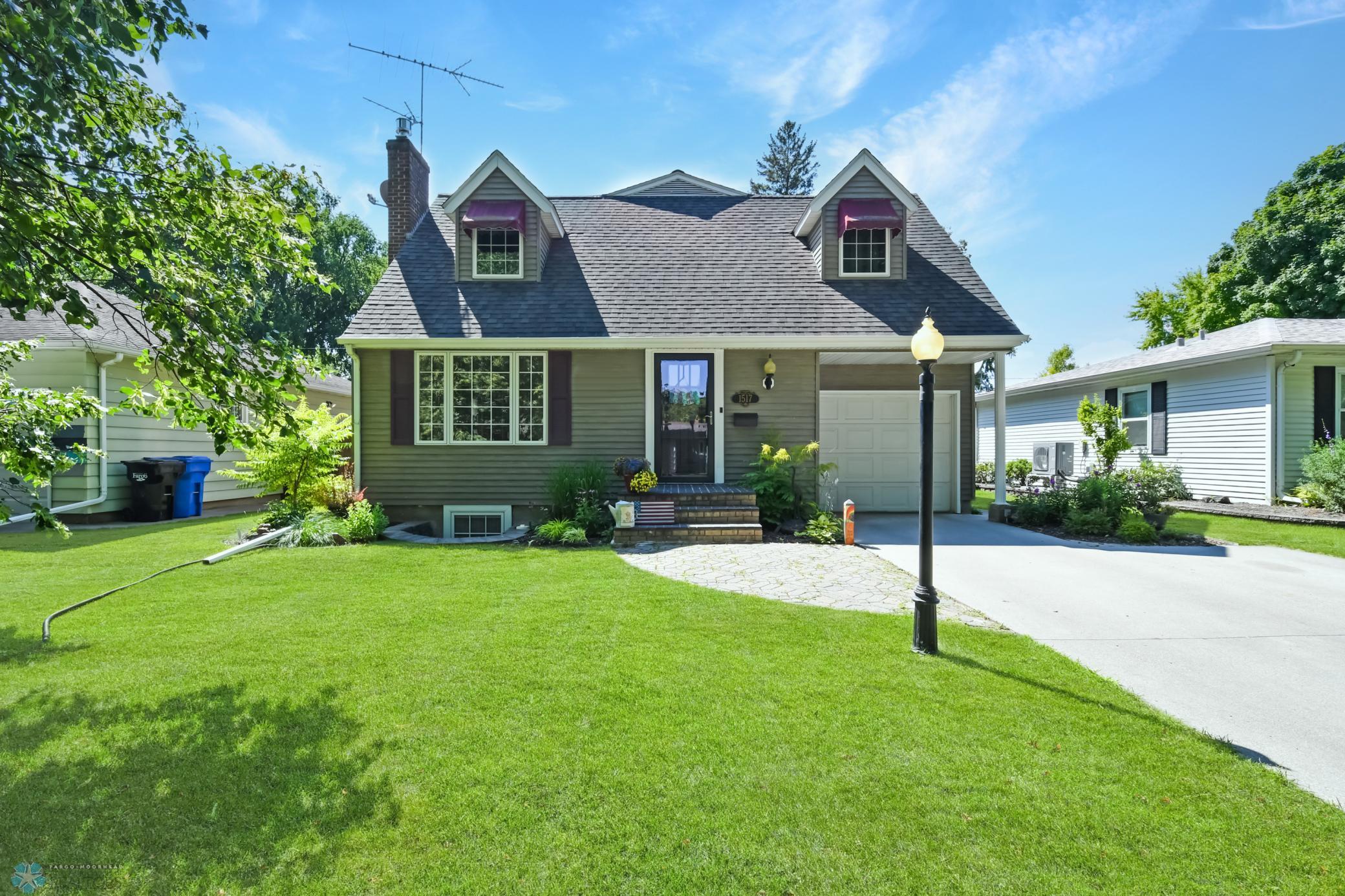 1517 6th Street S Fargo ND 58103