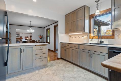 3006 N Nokomis NE Alexandria MN 56308