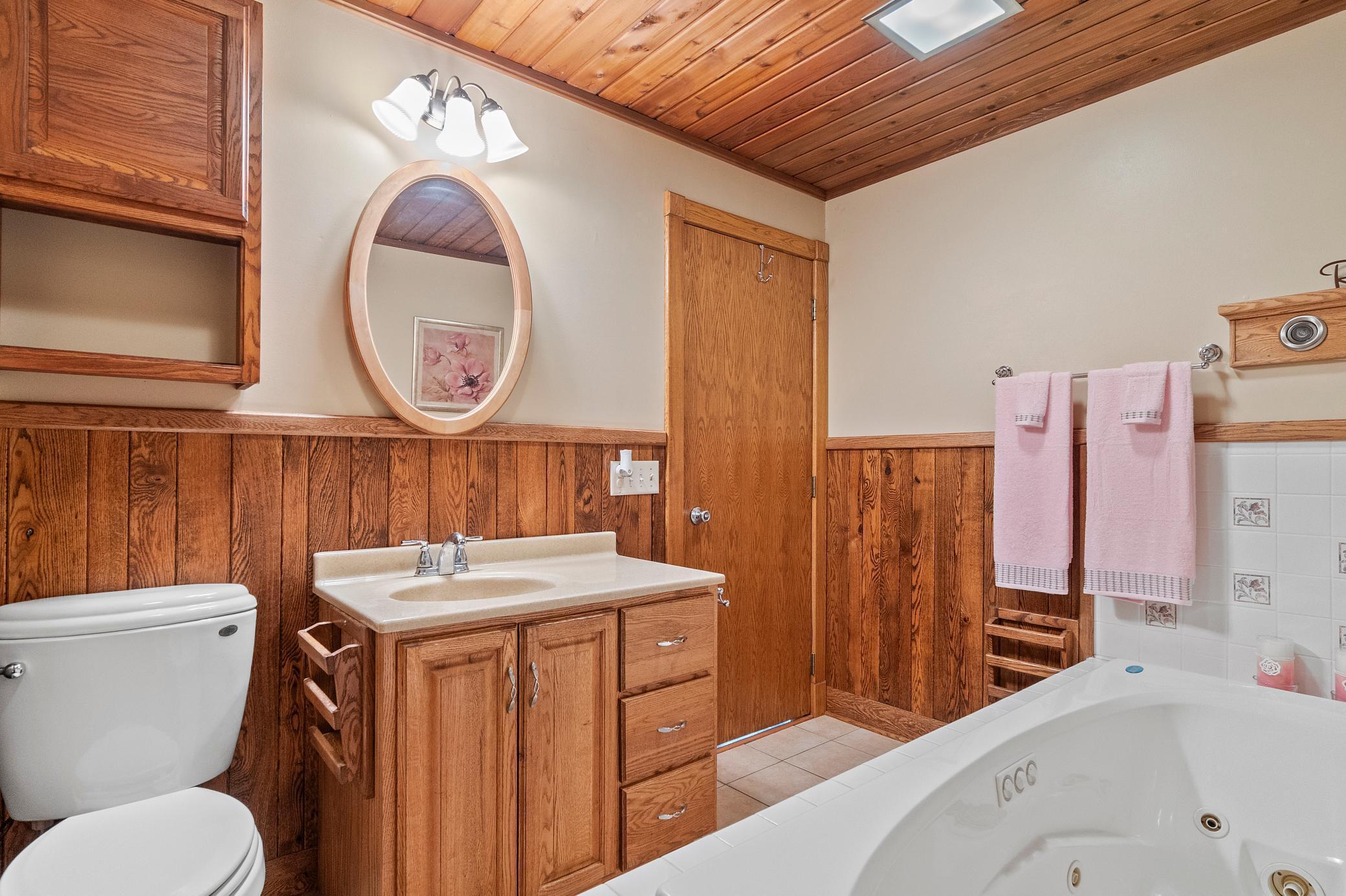 3006 N Nokomis NE Alexandria MN 56308