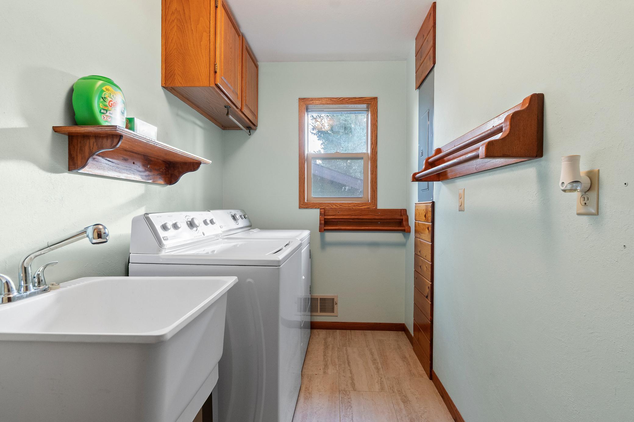 3006 N Nokomis NE Alexandria MN 56308