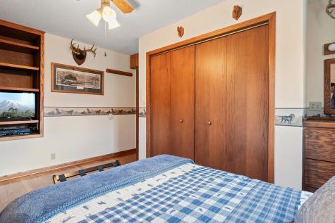 3006 N Nokomis NE Alexandria MN 56308