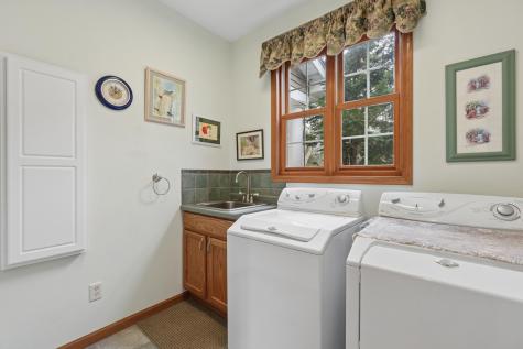 287 Plainview Drive River Falls WI 54022