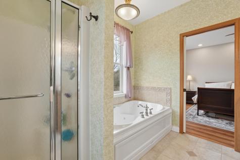 287 Plainview Drive River Falls WI 54022