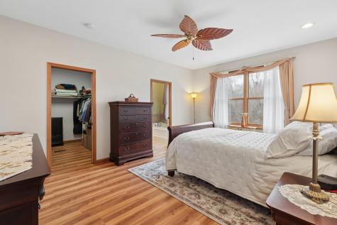 287 Plainview Drive River Falls WI 54022