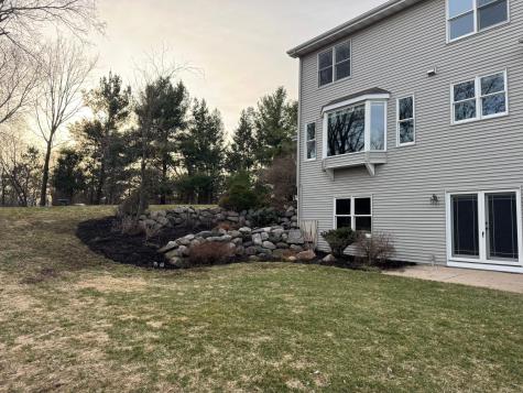287 Plainview Drive River Falls WI 54022