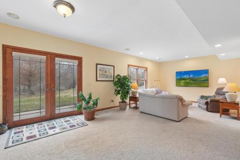 287 Plainview Drive River Falls WI 54022