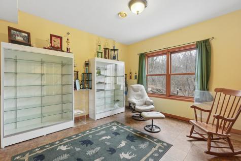 287 Plainview Drive River Falls WI 54022