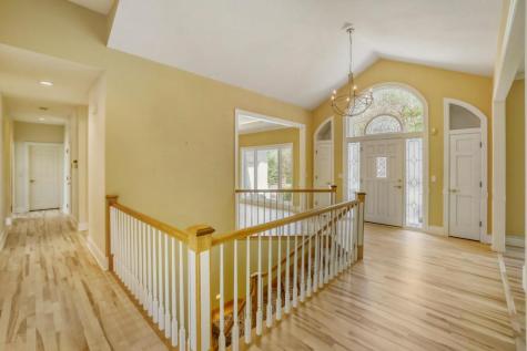 7170 Kenmare Drive Bloomington MN 55438