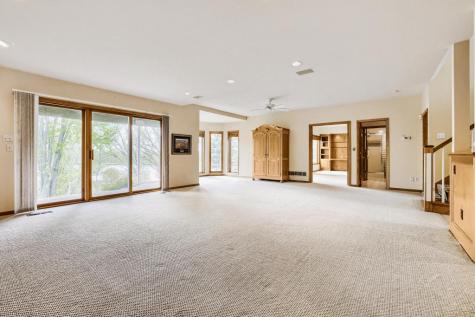 7170 Kenmare Drive Bloomington MN 55438