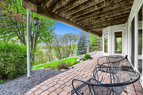 7170 Kenmare Drive Bloomington MN 55438