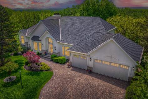 7170 Kenmare Drive Bloomington MN 55438