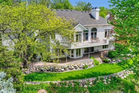 7170 Kenmare Drive Bloomington MN 55438