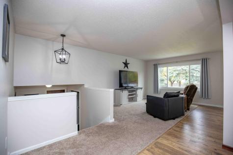 21 Birch Lane S Fargo ND 58103